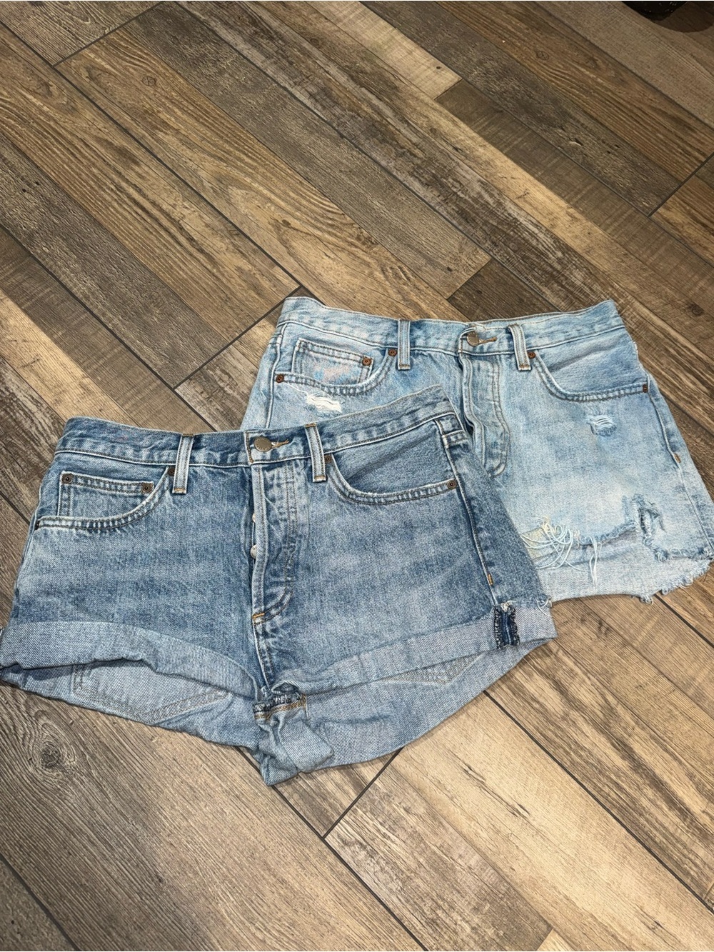 Denim Forum Bundle Size 26 Pre-Owned